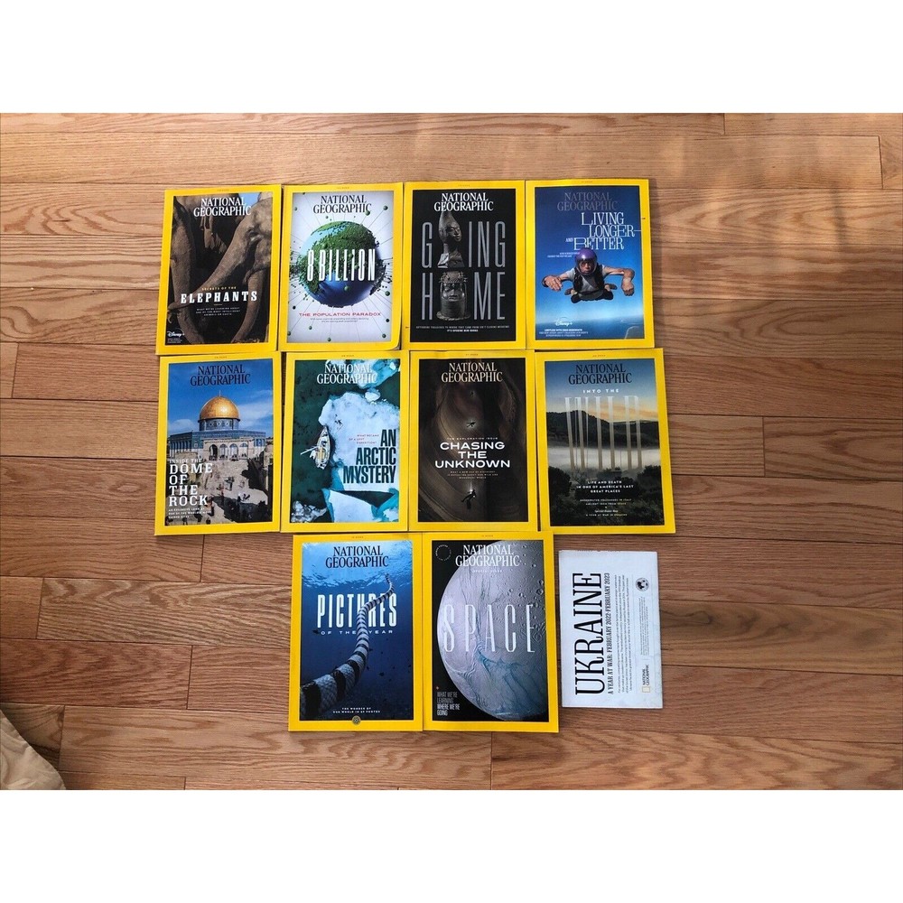 2023 - National Geographic  Magazine Lot Of 10 Plus‎ Ukraine Map Insert
